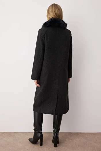 Trendyol Collection Anthracite Fur Collar Diagonal Double Breasted Oversize Long Cashmere Coat Twoaw26Kb00038