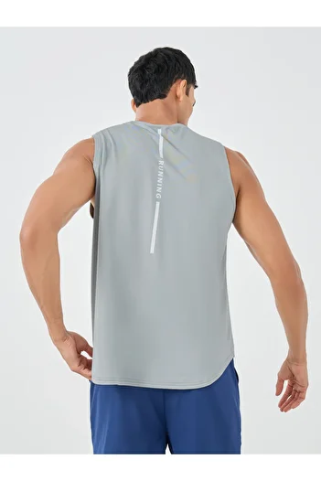 Styli Back Print Super Stretch Curved Hem Drop Armhole Tank