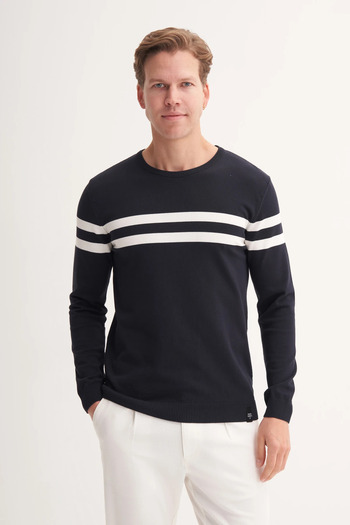 Cazador Slim Fit Viscose Fabric Basic Two Striped Crew Neck Sweater-33025