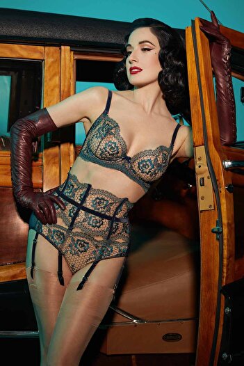 Dita Von Teese Dita Von Tesse Demi Bra