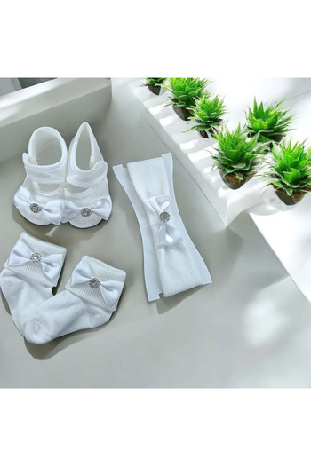 ÖZKARDEŞLER BABY Özkardeşler Baby Baby Bandana and Booties Curled Socks Set of 3