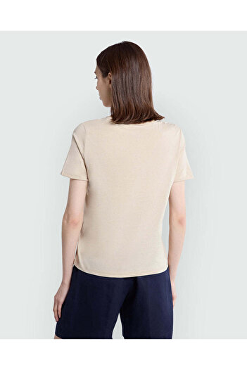 Ovs V-Neck Tee In Summer Sand