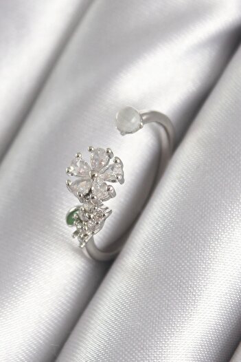 Skygo Brass Silver Color Zircon Stone Flower Model Women's Ring