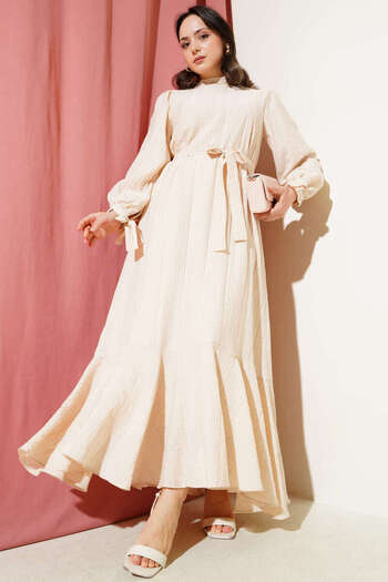 Fi-MA Sleeve Lace Detailed Dress