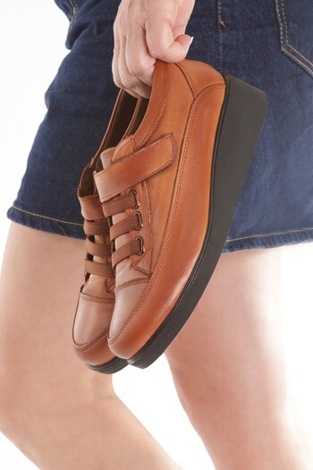 Modabuymus Caap Tan Color Genuine Leather Anatomical Velcro Lightweight Comfortable Young Mother Shoes