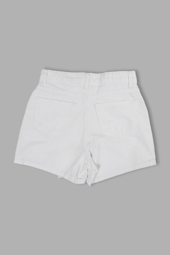 Bak Moda White Denim Shorts with Pocket Detail and Pat Closure