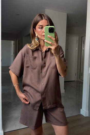 Sue Store Brown Oversize Shorts Shirt Set