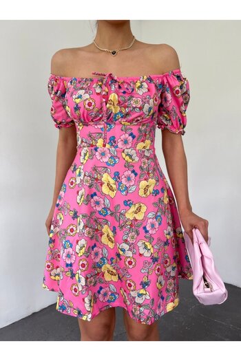 buğrahayalin Mini Dress with Elastic Collar and Lace Detail - Pink