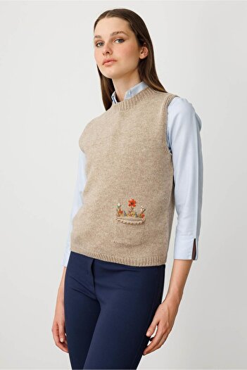 Desen Triko Women's Crew Neck Pocket Top Floral Embroidered Wool Sweater Mink