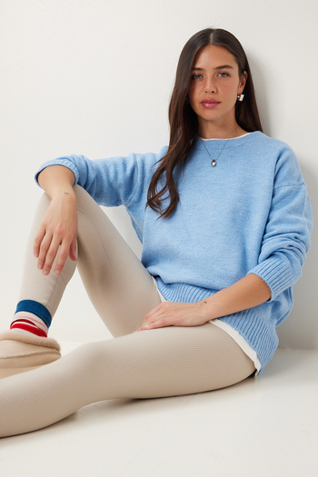 Happiness İstanbul Übergroßer Strickpullover für Damen in Indigoblau PN00054