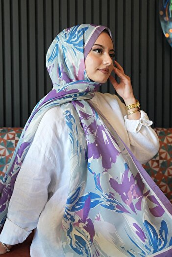 AFVENTE Lily Flower Pattern Lavender Soft Cotton Shawl