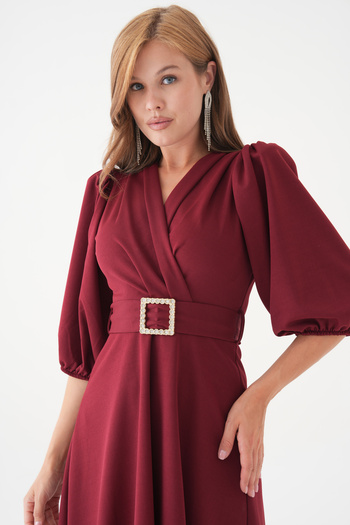 WOMAN VISION Rochie de damă din țesătură creponată elastică, cu mâneci bufante scurte, cu decolteu în V, cu centură, lungime midi, tăiată evazată, rochie burgundă 3602