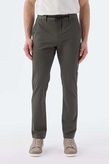 Jakamen Green Comfort Fit Elastic Sports Pants