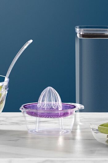 Comfera Crystal Orange - Lemon Squeezer, Durable Plastic - with Collection Chamber
