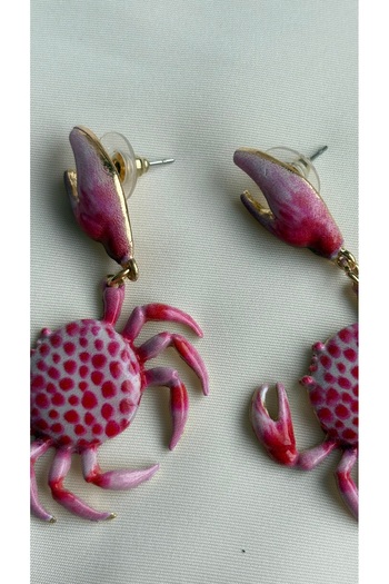 Limerence Crab Earrings, Zara Model Earrings