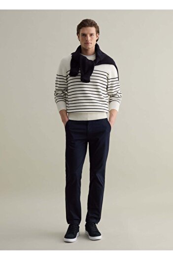 Ovs Slim-Fit Chinos In Stretch Twill