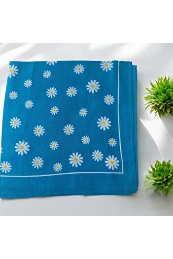 ALS Tasarım Dünyası Kadın Mavi Renk İçerisinde Beyaz Papatya Desenli %100 Koton Bandana