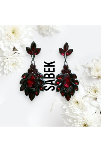 Sabek Bujiteri Eloria Crystal Stone Earrings – Wedding Henna Daily Use