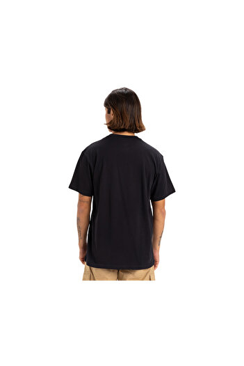 Quiksilver Standard Fit T-Shirt Soft Textured Colorful Round Neck T-Shirt