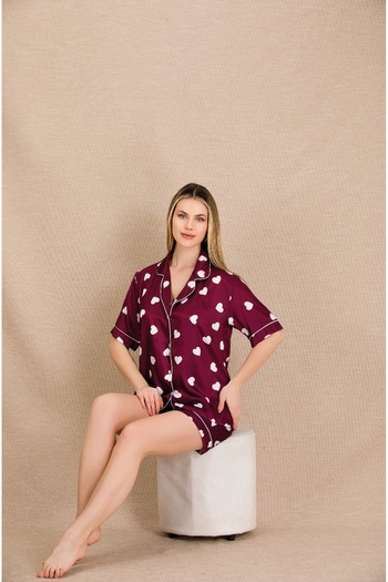 Lady Lingerie Satin Women's Set with Shirt Collar, Short Sleeves and Heart Pattern Shorts