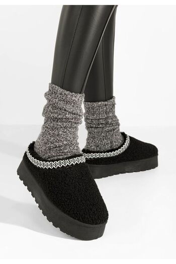 B T Shoes Papuci cu platformă Delsie negri