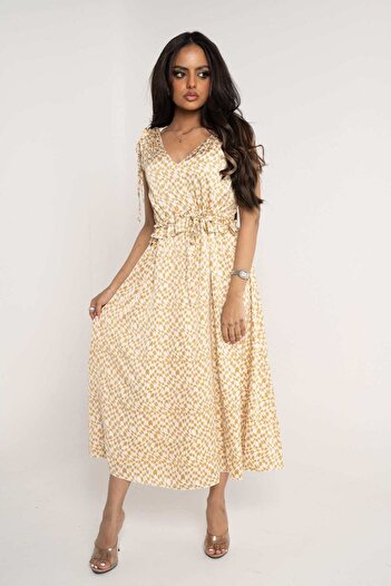 Nichii Women’s Sleeveless Polka Dot Midi Dress with V-Neck