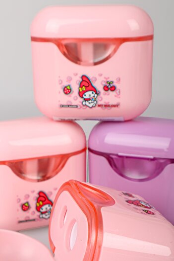 MY MELODY "Dekomus Wet Wipes with Gift" Licensed My Melody "Single" Double Blade Pods/Headphone Design Castle