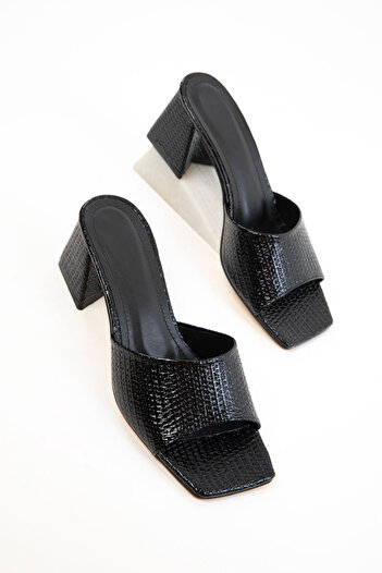 SOHO Black Patent Leather Women's Classic Heeled Shoes 20766