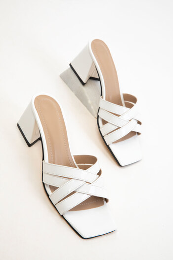 SOHO White Patent Leather Women's Classic Heeled Shoes 20768