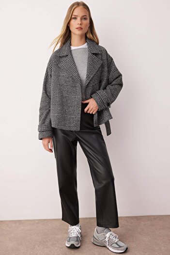 Trendyol Collection Dark Gray Plaid Pattern Regular Fit Belted Cashmere Slim Jacket Coat Twoaw26Mo00134