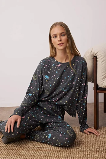 Trendyol Collection Galaxy Patterned Anthracite Knitted Pajama Set - 100% Cotton Thmaw21pt0794