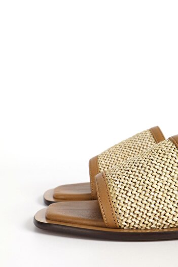 Haşema Women's Straw Detailed Brown Slippers 110-15