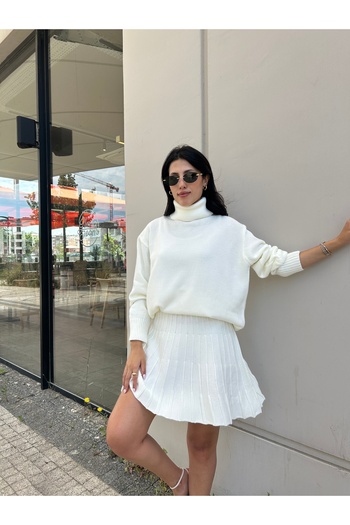 Puella Kadın Krem Pileli Etek -  Balıkçı Yaka Oversize Kazak Takım