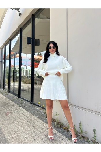 Puella Women's Cream Pleated Skirt - Turtleneck Oversize Sweater Set