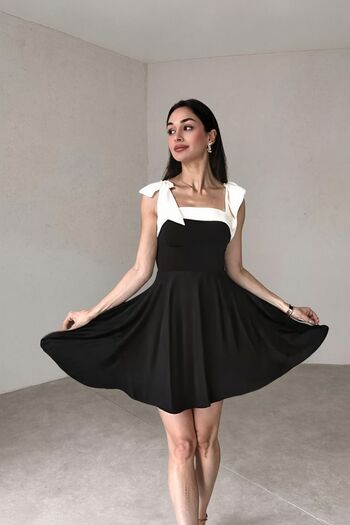 ALFUDO Moda Collection Kadın Şerit Detay Straplez Yaka Bağlamalı Askı Tasarım Siyah Beyaz Kloş Mini Abiye Elbise