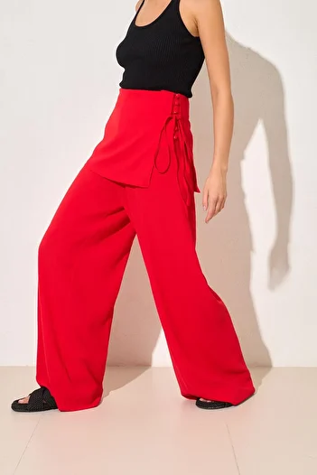 Setre Red Waist Detailed Relaxed Cut Trousers
