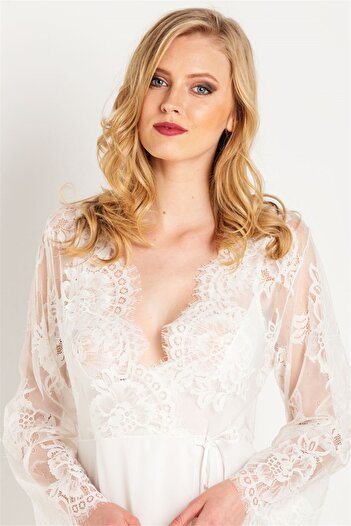 Magic Form 31770 Women's Ecru Tasseled Lace Crepe Long Dressing Gown