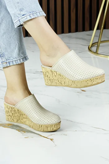 Erkan Saçmacı Aria Beige Genuine Calfskin Closed Front Cork Sole Look Wedge Heeled Slippers