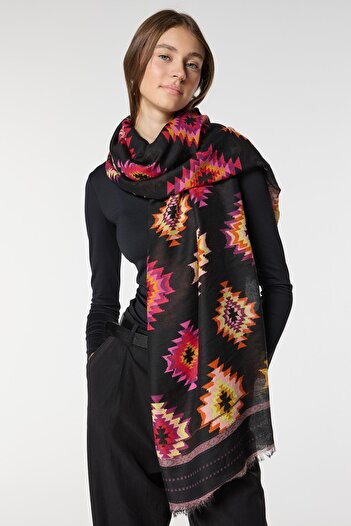 Axesoire 15114 Square Patterned Black Shawl
