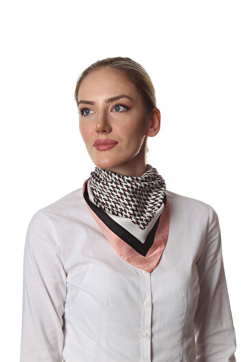 Modabutik C95 Geometrik Desenli Bandana Pudra 52.3161.01