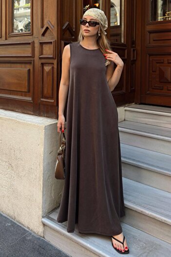 Swist Brown Pique Modal Crew Neck Pocket Casual Women's Midi Dress