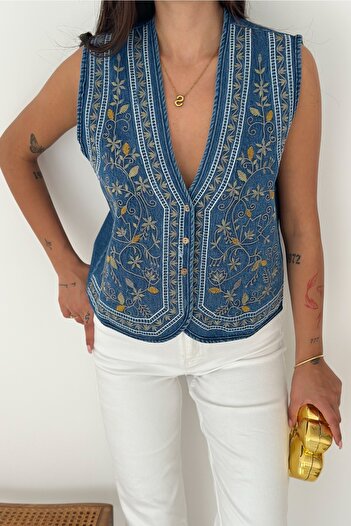 FEMELLE Women's Blue Embroidery Embroidered V-Neck Ethnic Pattern Denim Vest