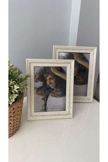 Kare Home White Single Row Stone Picture Frame 13X18