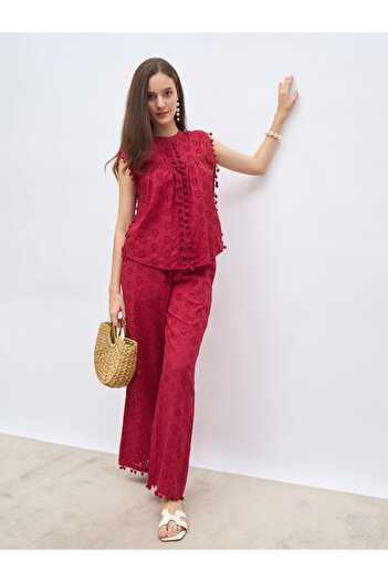 Styli Red Sleeveless Schiffli Top and Pants Co-Ords