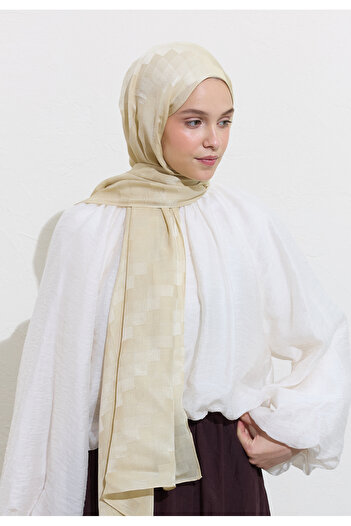 Freshscarfs Nori Silky Jacquard Shawl Beige