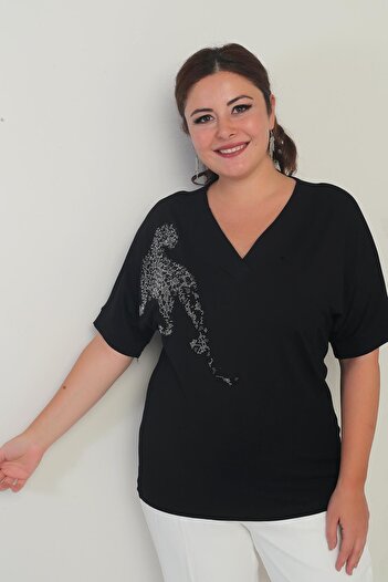 By Saygı Women's V-Neck Short Bat-Sleeve Stone Detailed Lion Lycra Plus Size Blouse