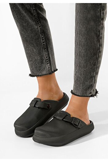 B T Shoes Bona women's black clogs