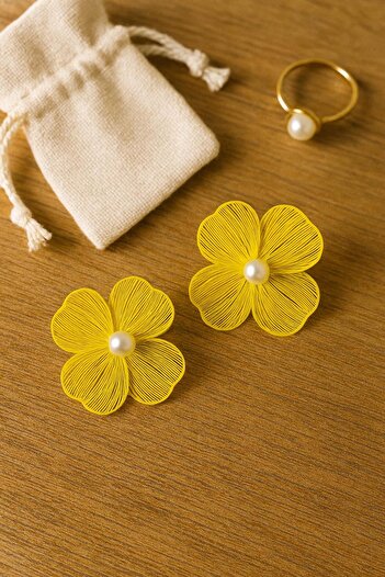 sema aksesuar Women's Flower Pearl Fairy Wire Earrings - Leyla Earrings - Pearl Lover Gift
