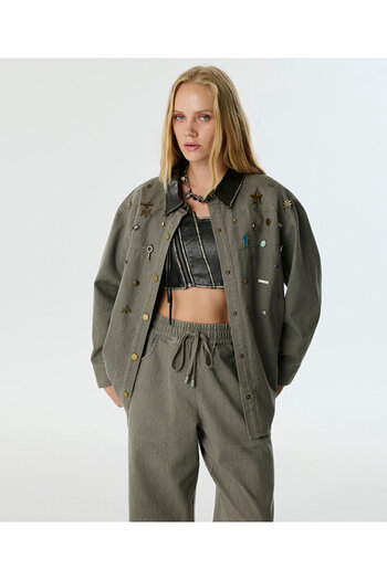 Twist Oversize Jacket with Mixed Accessories