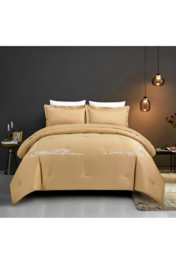 Ferrucci Frochi Embroidered Queen Size Quilt, 7 Piece Set, Gold, 100% Cotton